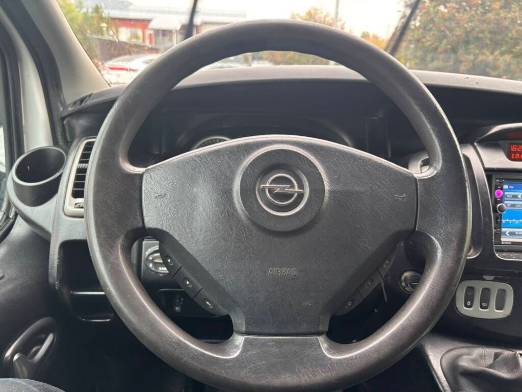 Opel Vivaro 2008 Valkoinen