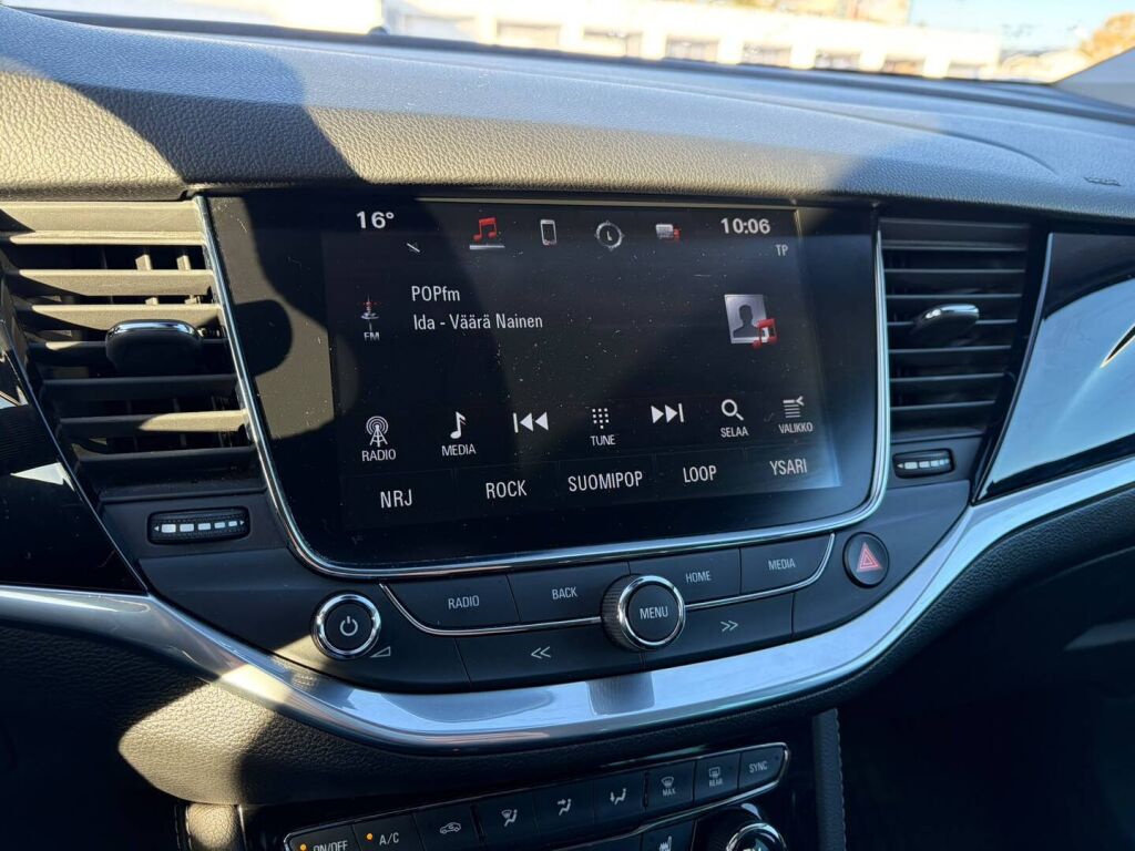 Opel Astra 2018 Musta