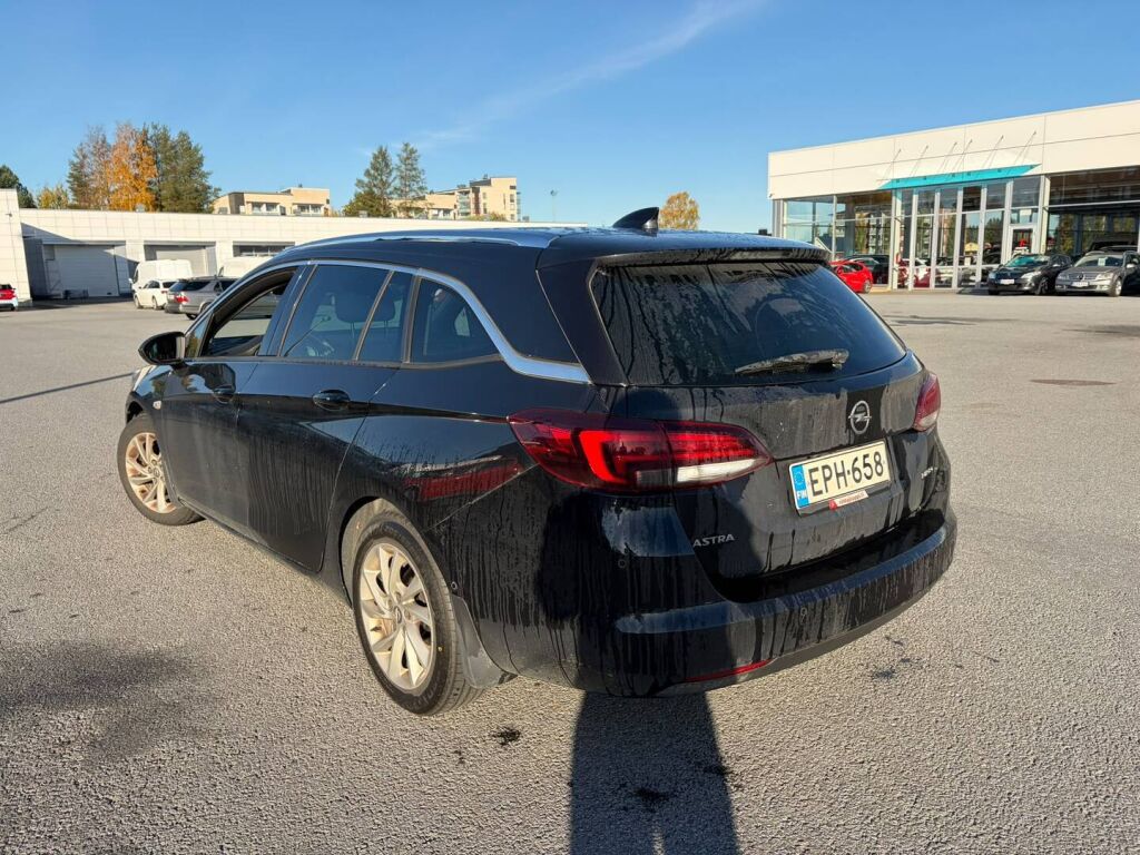 Opel Astra 2018 Musta