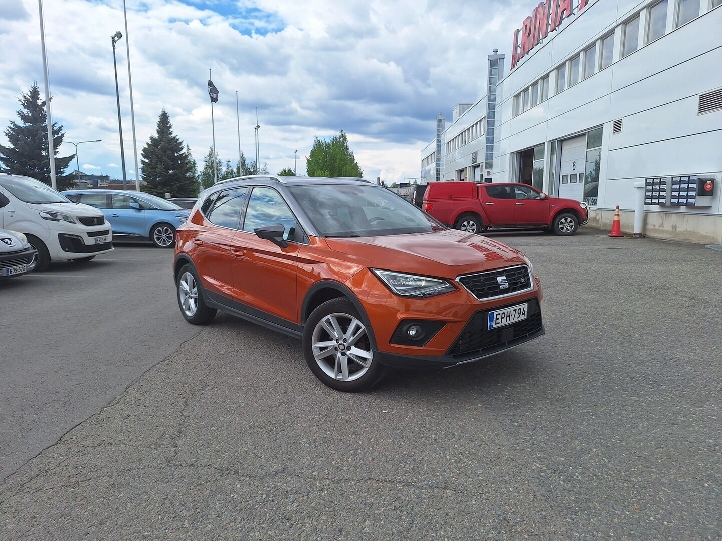 Seat Arona