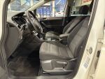 Volkswagen Touran 2018 Valkoinen