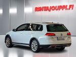 Volkswagen Golf 2018 Valkoinen