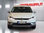 Volkswagen Golf 2018 Valkoinen