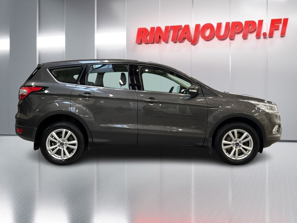 Ford Kuga 2018 Harmaa