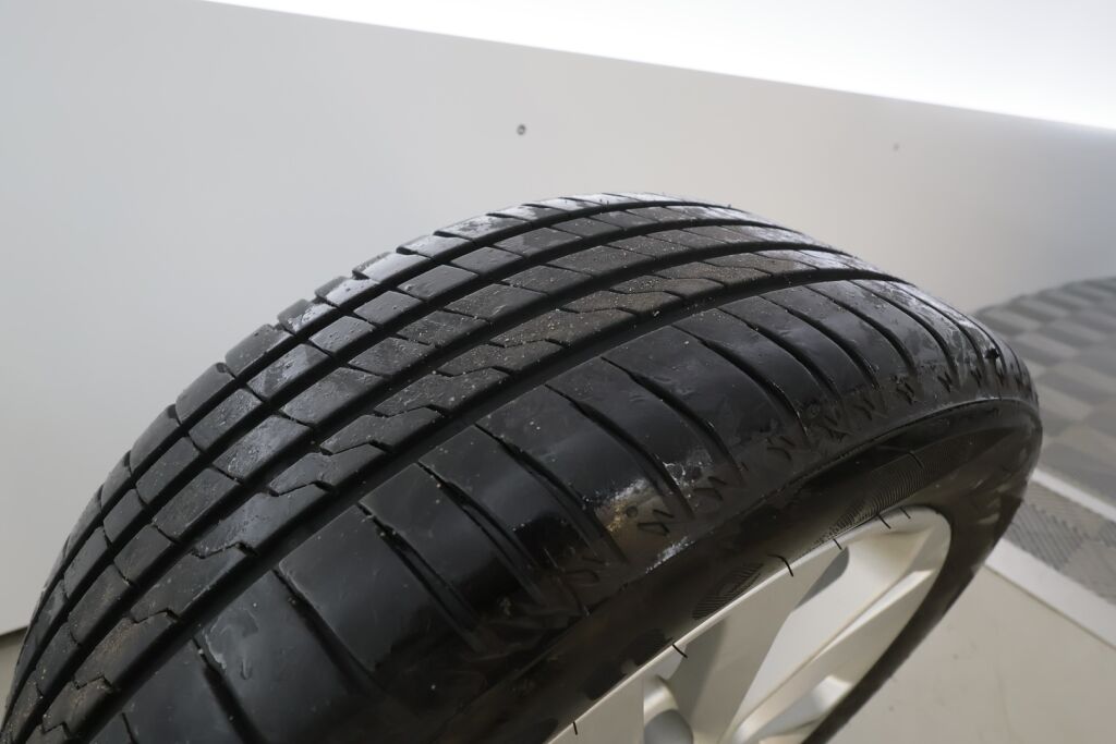 Nissan Juke 2011 Valkoinen