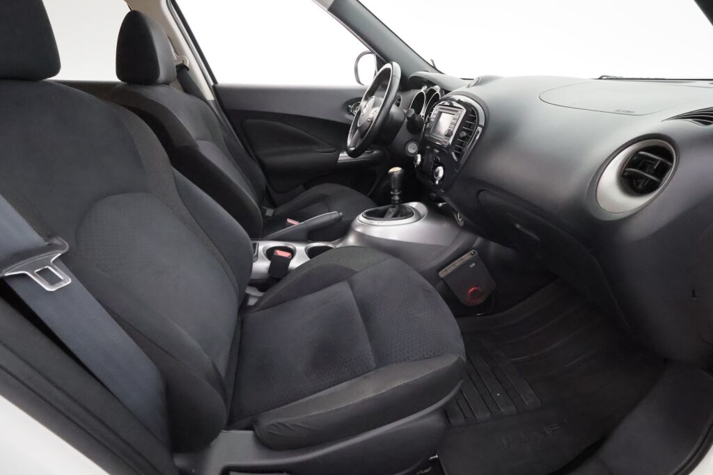 Nissan Juke 2011 Valkoinen