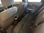 Nissan Juke 2011 Punainen