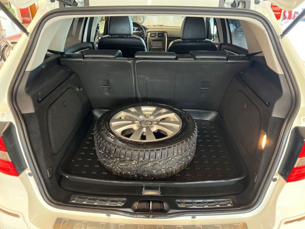 Mercedes-Benz B 2011 Valkoinen