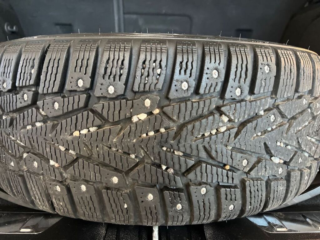 Mercedes-Benz B 2011 Valkoinen