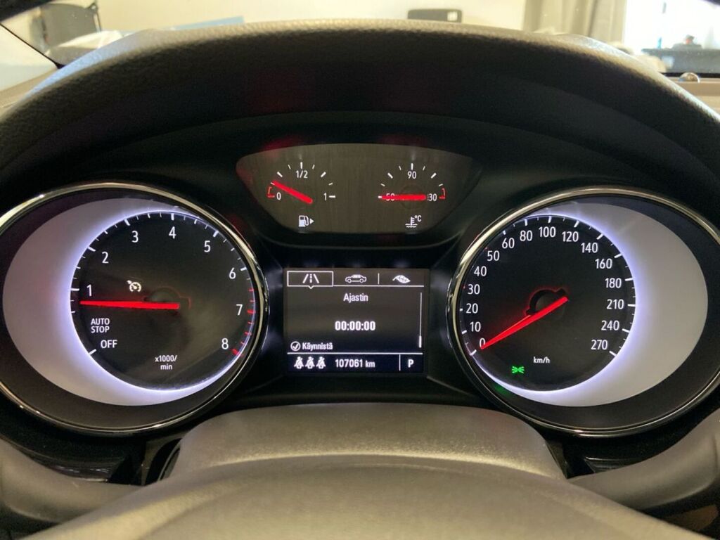 Opel Astra 2018 Valkoinen