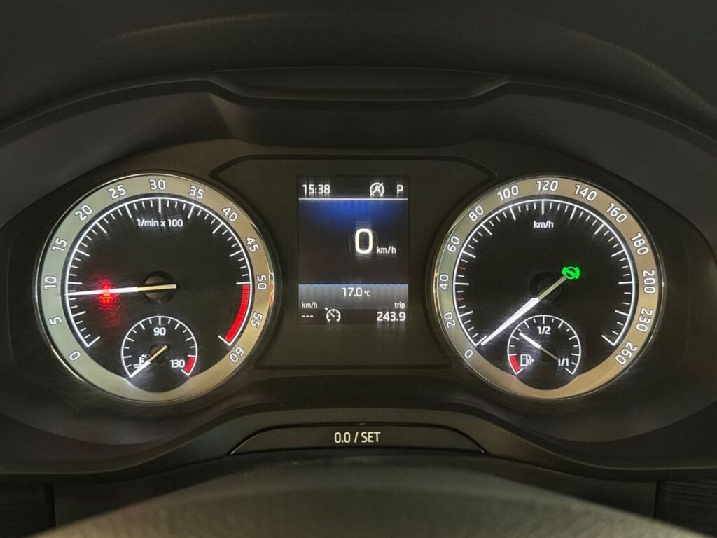 Skoda Kodiaq 2018 Ruskea (beige)