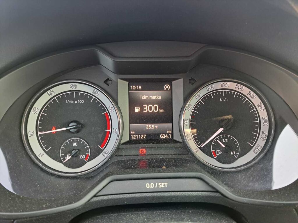 Skoda Octavia 2018 Musta