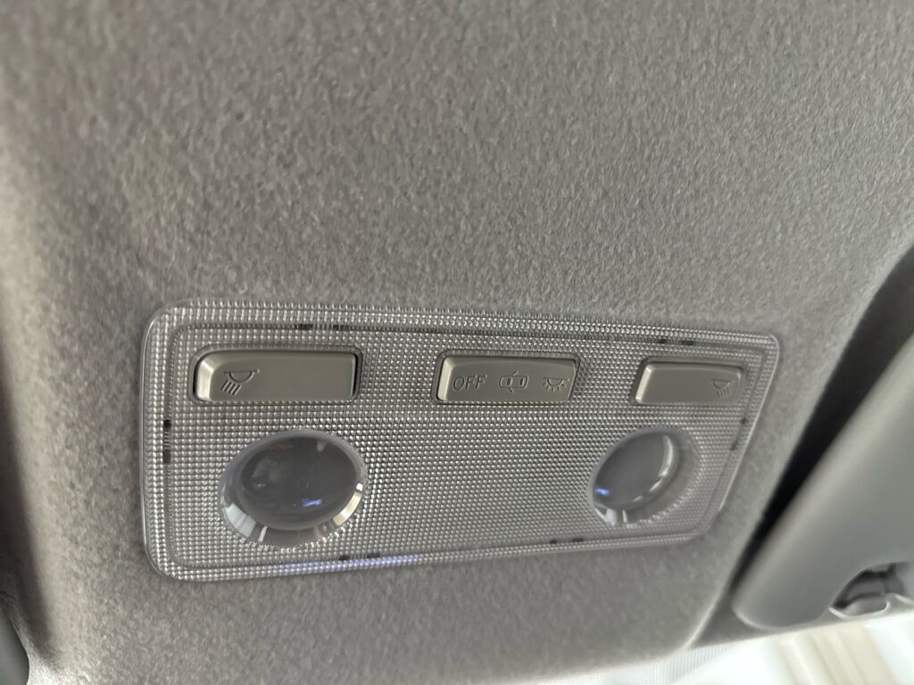 Toyota Yaris 2018 Punainen