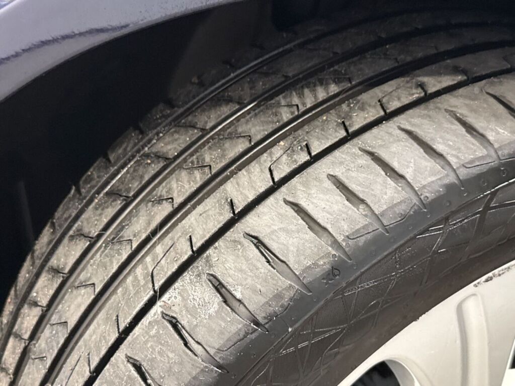 Mercedes-Benz E 2018 Sininen
