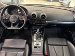 Audi A3 2018 Musta