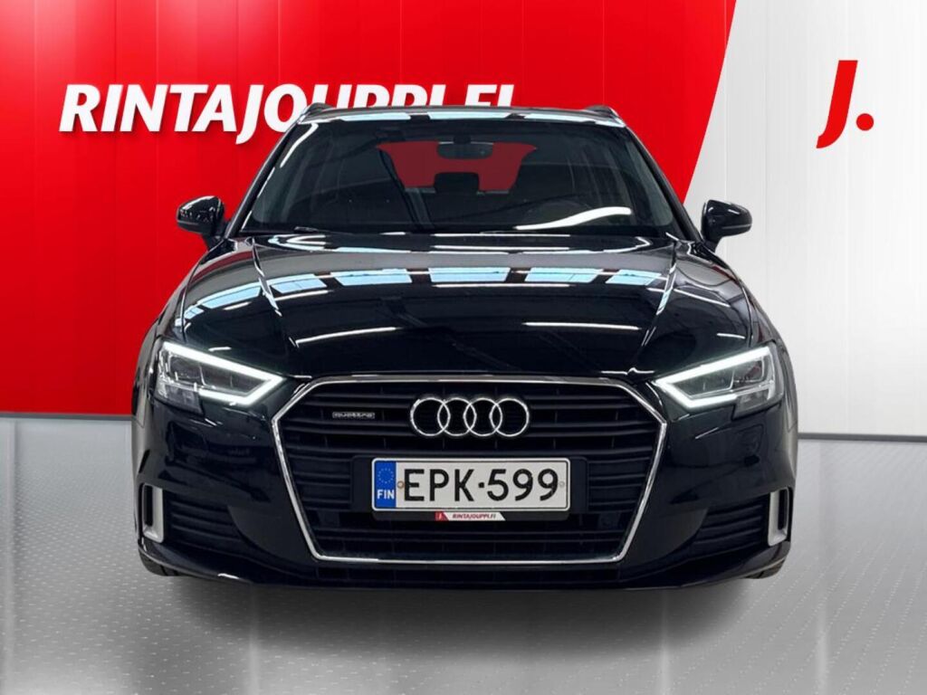 Audi A3 2018 Musta