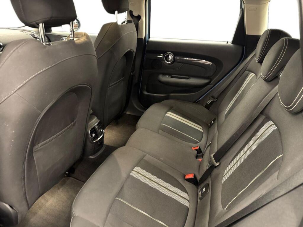 Mini Clubman 2018 Sininen