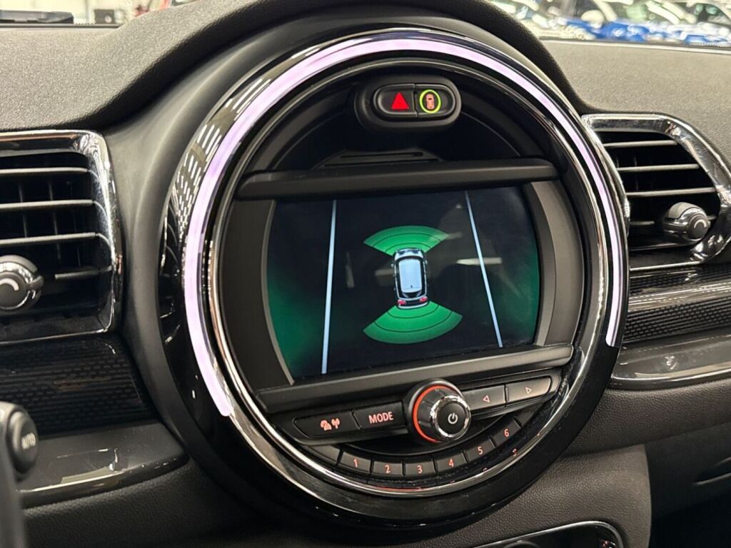 Mini Clubman 2018 Sininen
