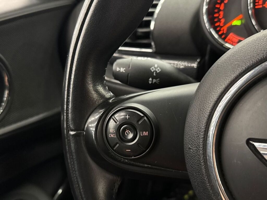 Mini Clubman 2018 Sininen