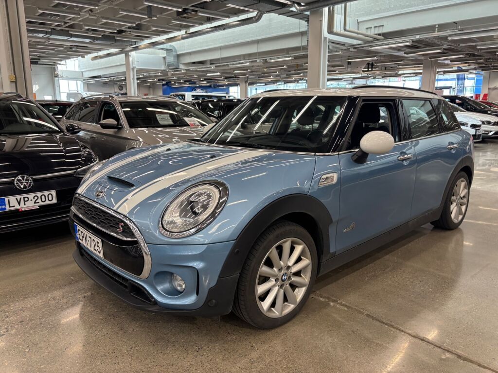Mini Clubman 2018 Sininen