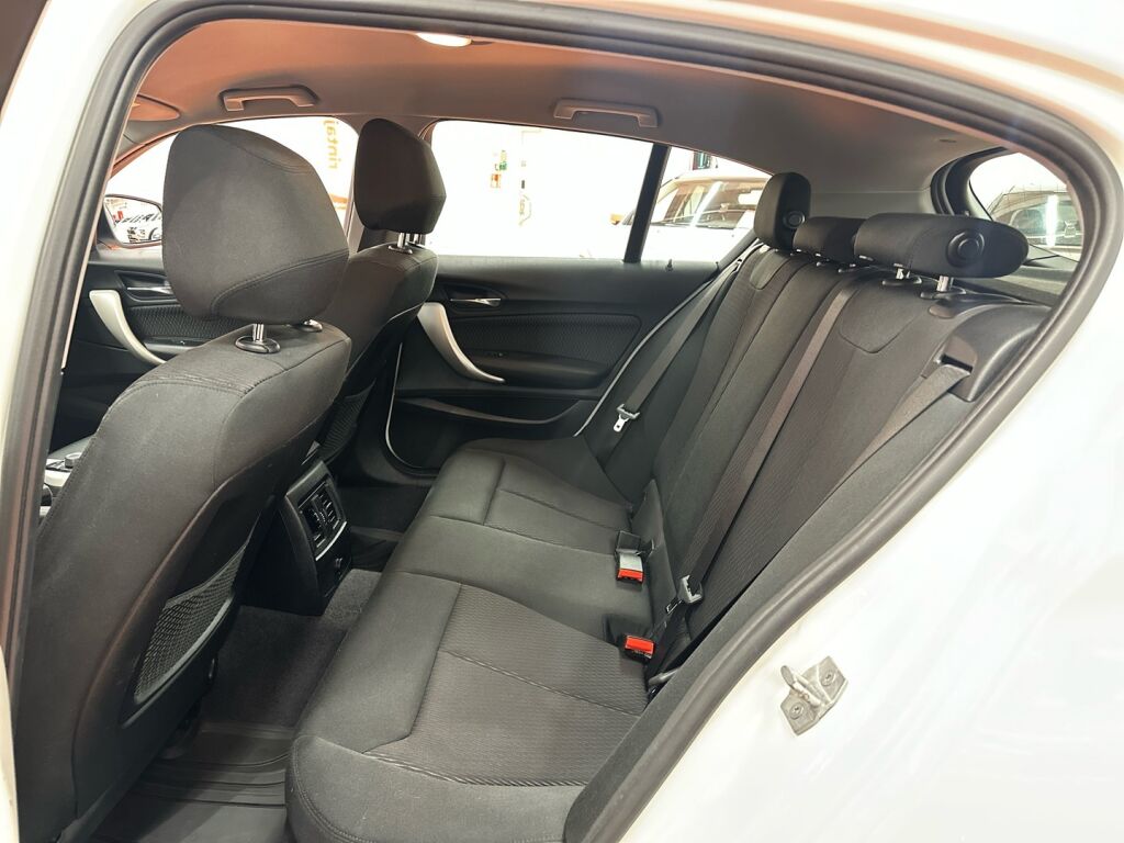 BMW 118 2018 Valkoinen