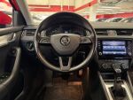 Skoda Octavia 2018 Punainen