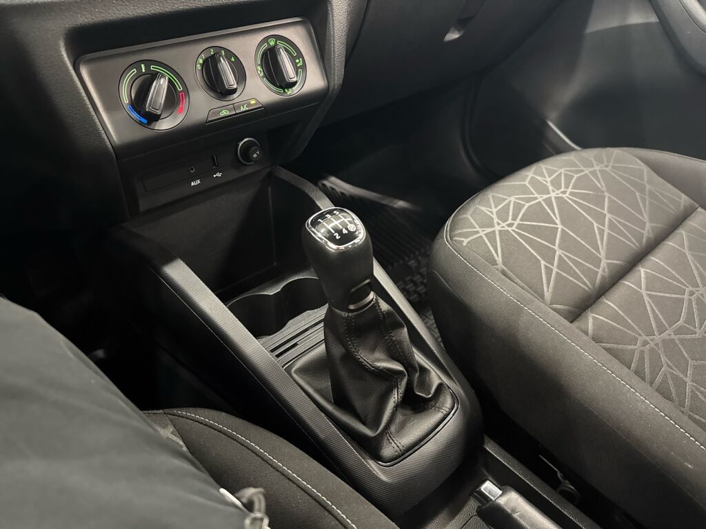 Skoda Fabia 2018 Harmaa