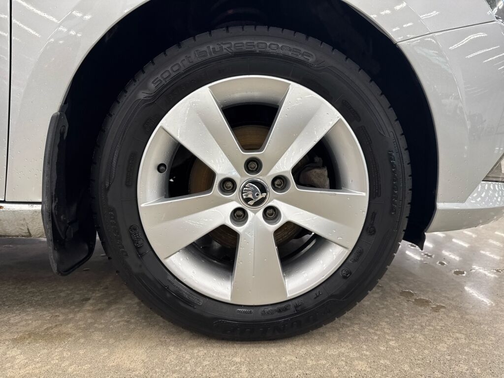 Skoda Fabia 2018 Harmaa