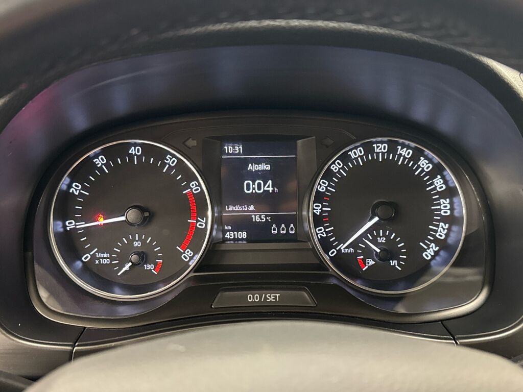 Skoda Fabia 2018 Harmaa
