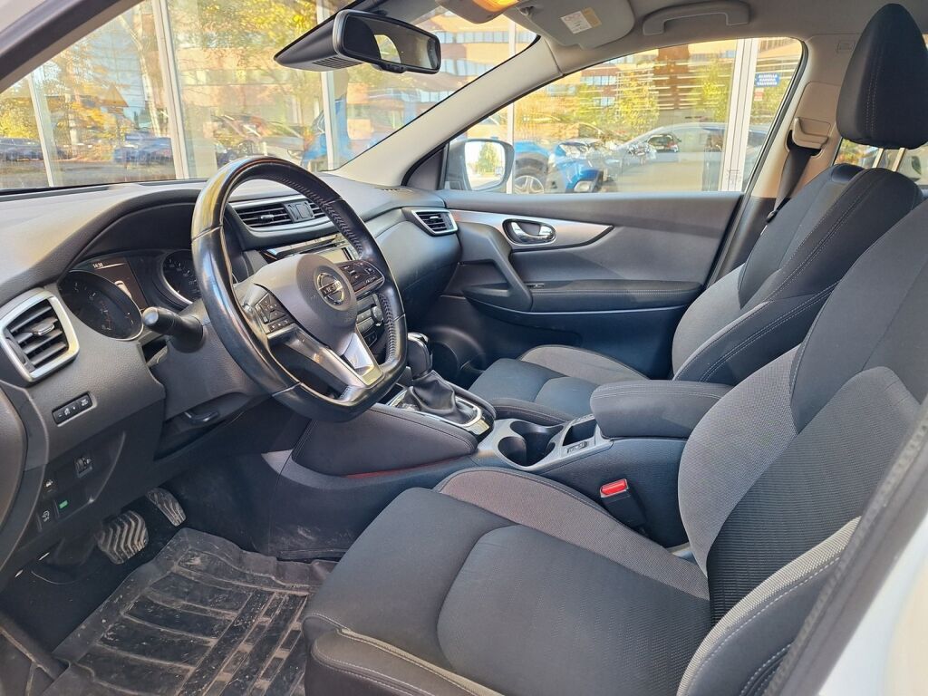 Nissan Qashqai 2018 Valkoinen