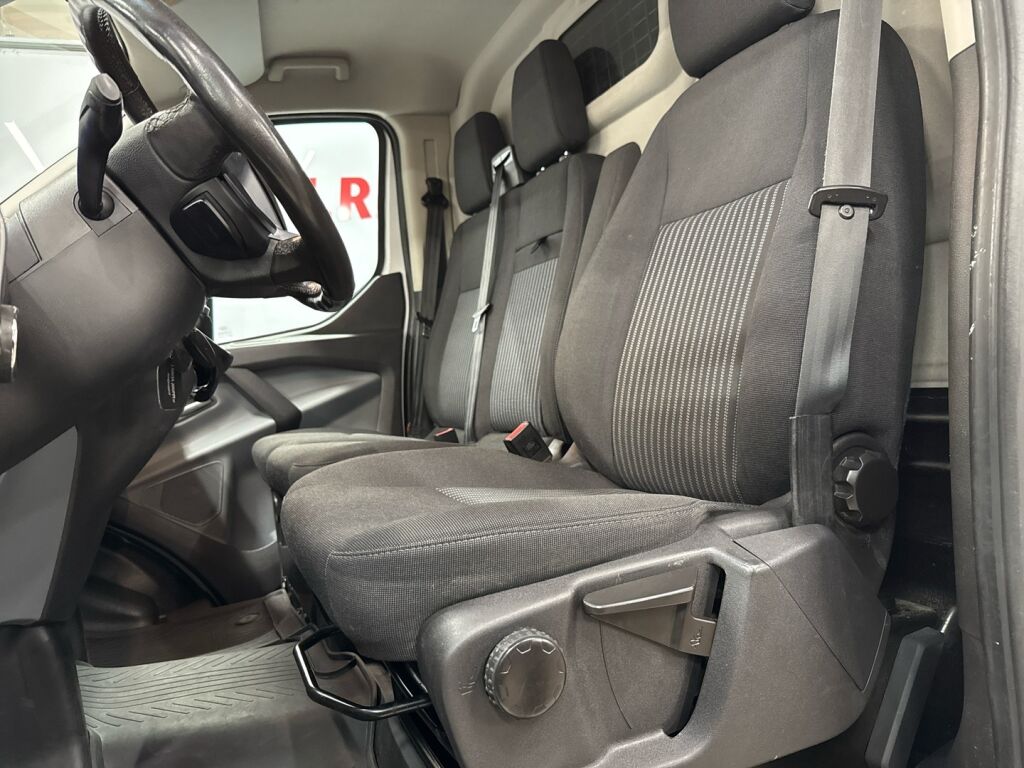 Ford Transit Custom 2018 Valkoinen