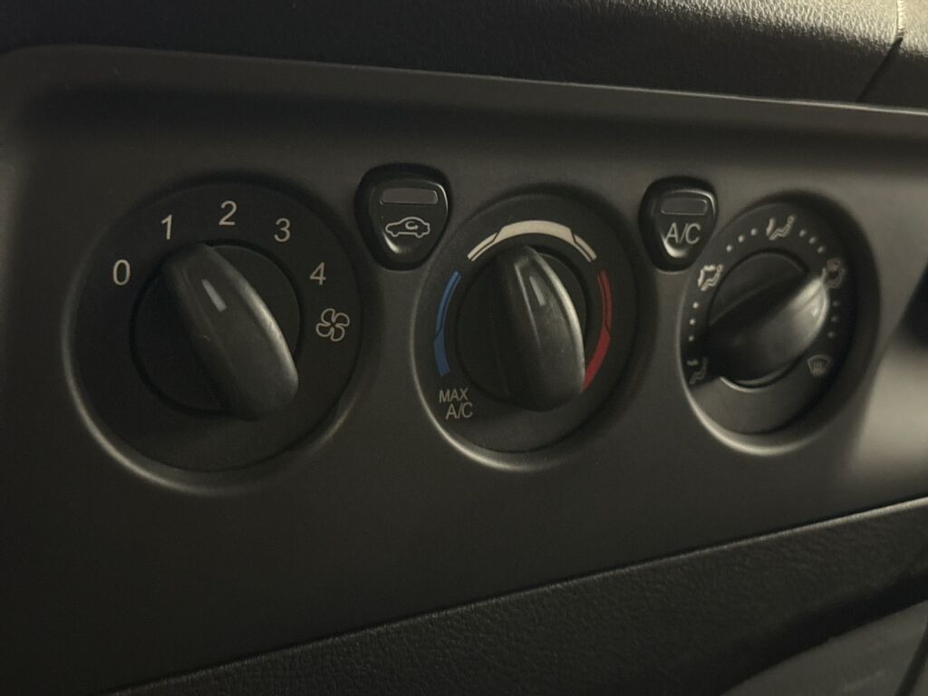 Ford Transit Custom 2018 Valkoinen