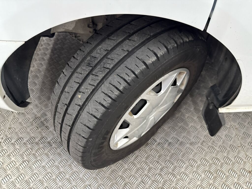 Ford Transit Custom 2018 Valkoinen