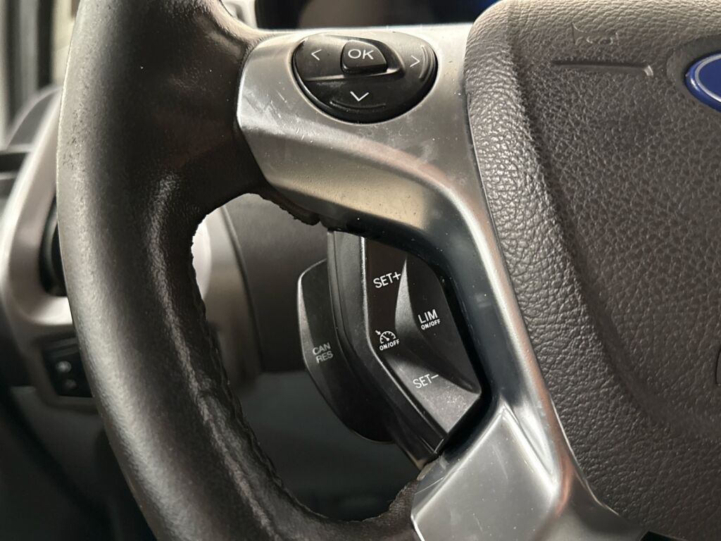 Ford Transit Custom 2018 Valkoinen