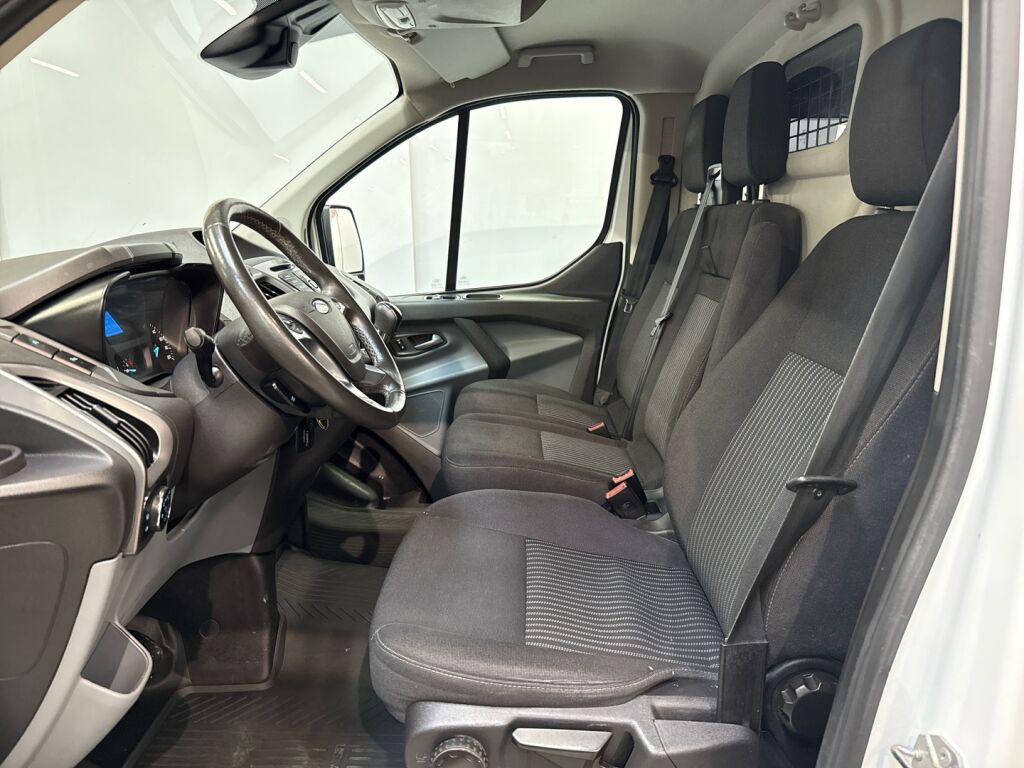 Ford Transit Custom 2018 Valkoinen