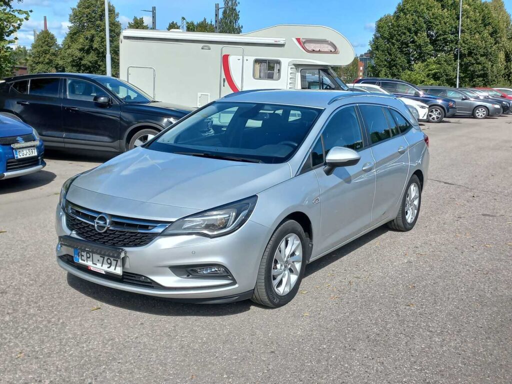 Opel Astra 2018 Hopea