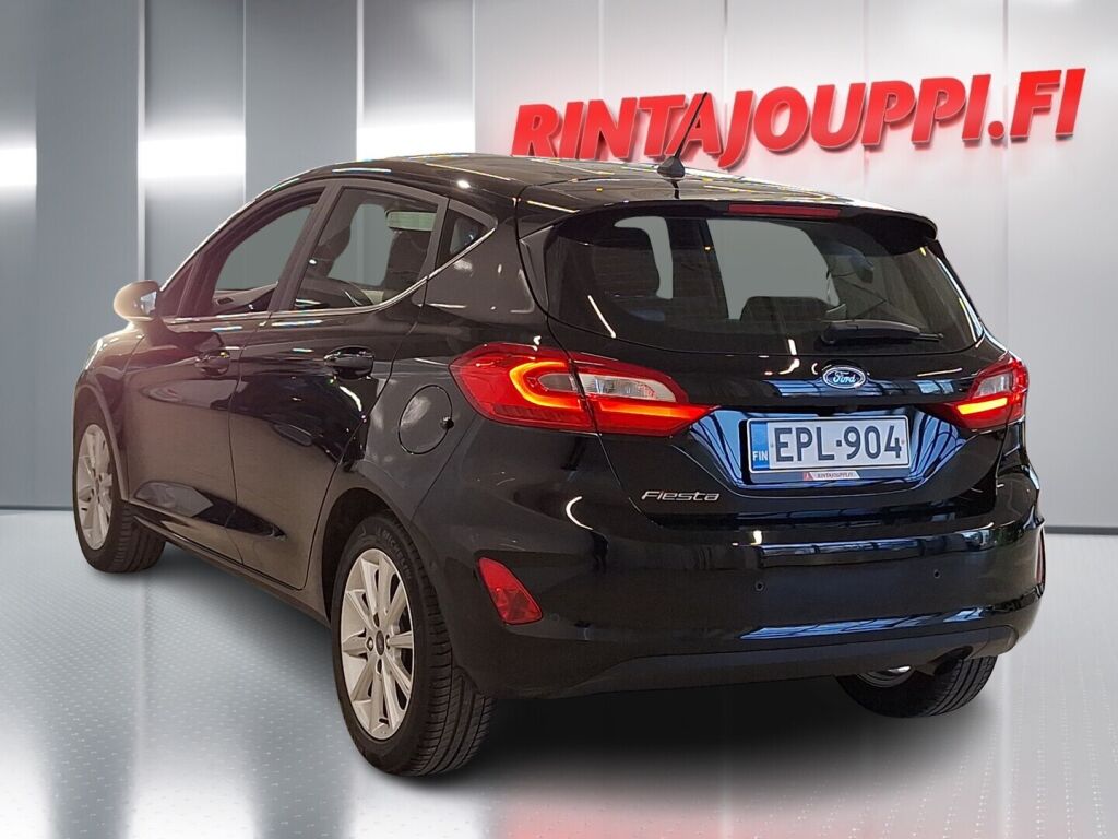 Ford Fiesta 2018 Musta