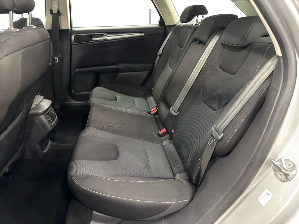 Ford Mondeo 2019 Harmaa