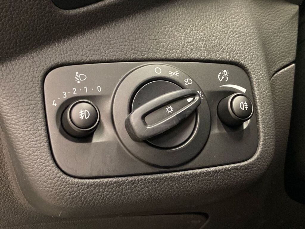 Ford C-Max 2018 Harmaa