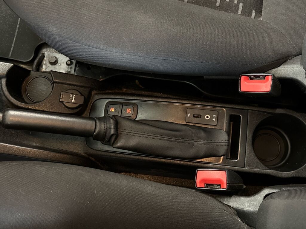 Opel Combo 2018 Valkoinen