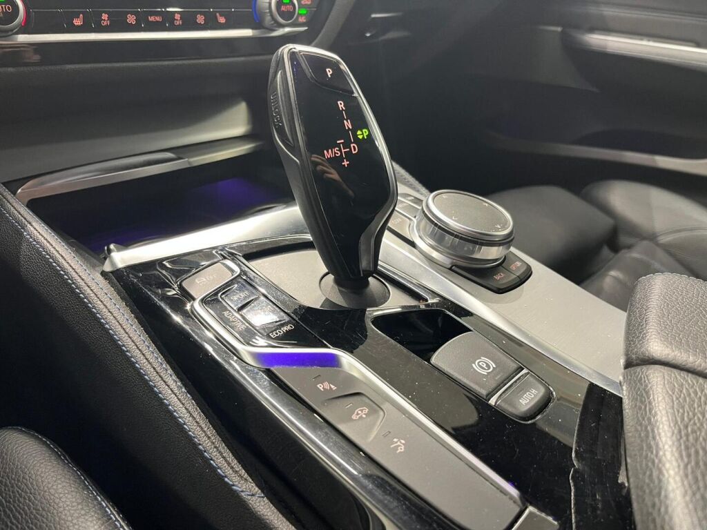 BMW 630 Gran Turismo 2018 Musta