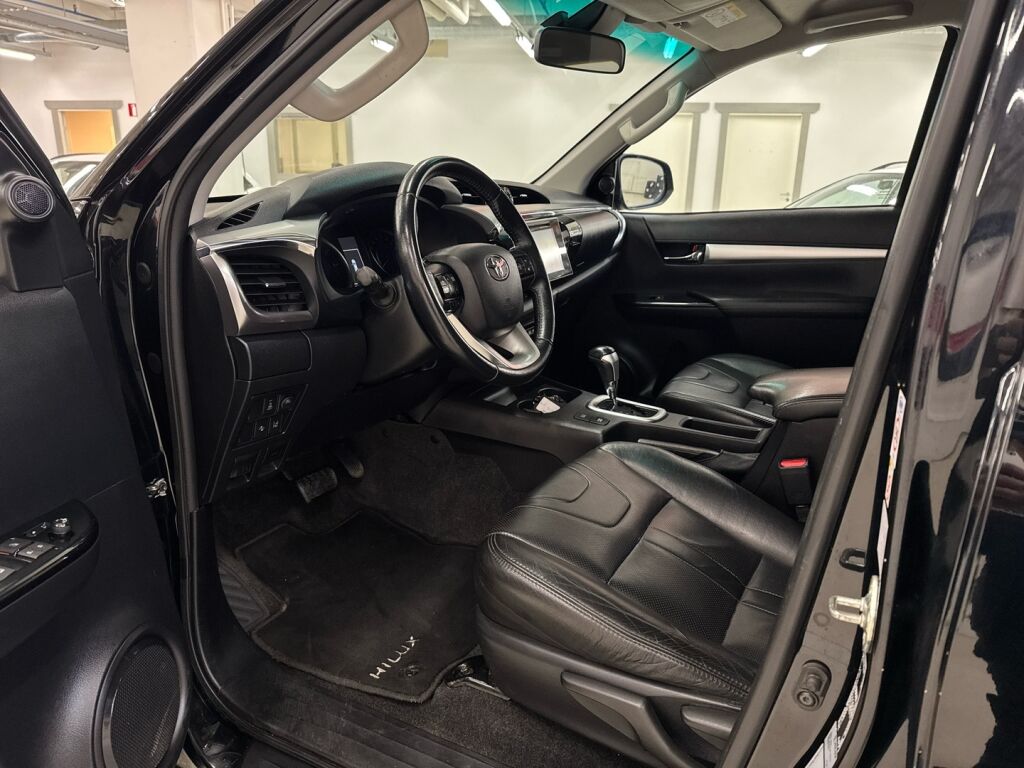 Toyota truck masters Truck Masters OX 4x4 2019 Musta