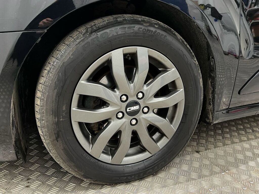 Ford Tourneo Connect 2014 Musta