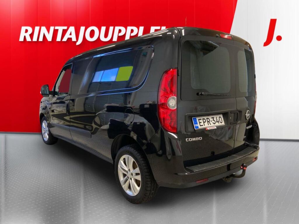 Opel Combo 2018 Musta