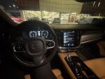Volvo V90 2018 Musta