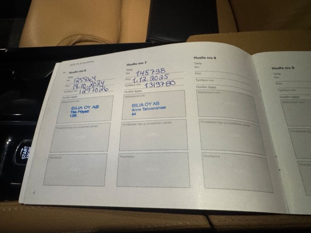 Volvo V90 2018 Musta