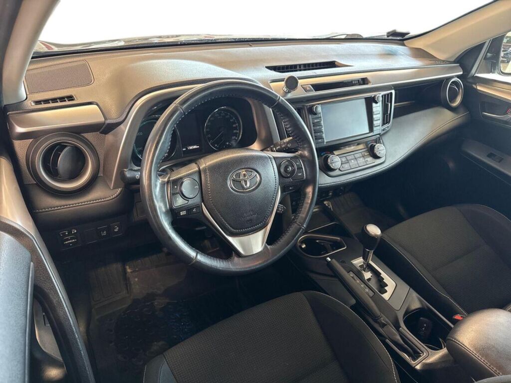 Toyota RAV4 2018 Hopea
