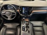Volvo V60 2018 Musta