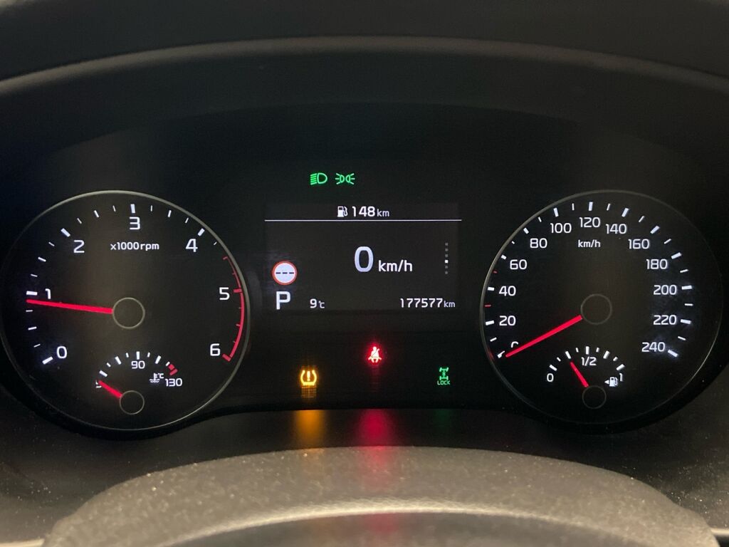 Kia Sportage 2018 Valkoinen