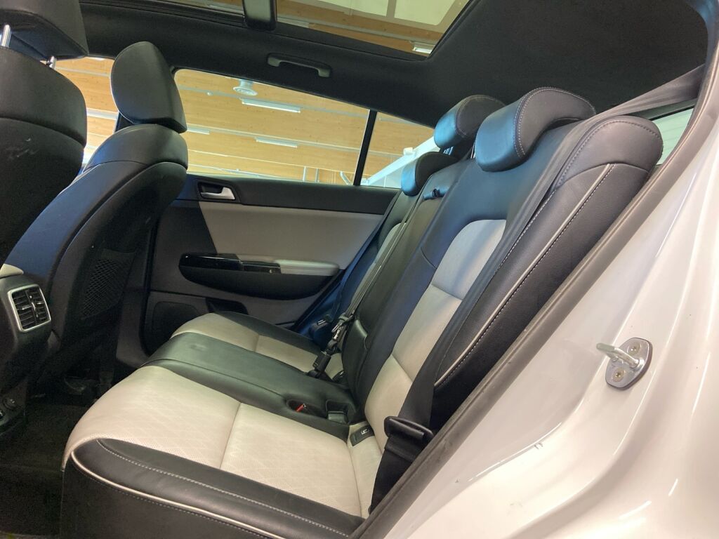 Kia Sportage 2018 Valkoinen